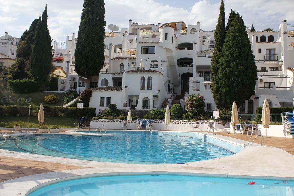 Ferienwohnung Apartamento Turistico Pueblo Evita Benalmádena Exterior foto